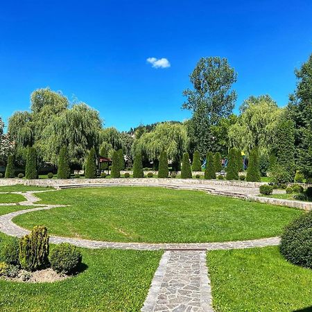 Hotel Diamant Doszpat Kültér fotó