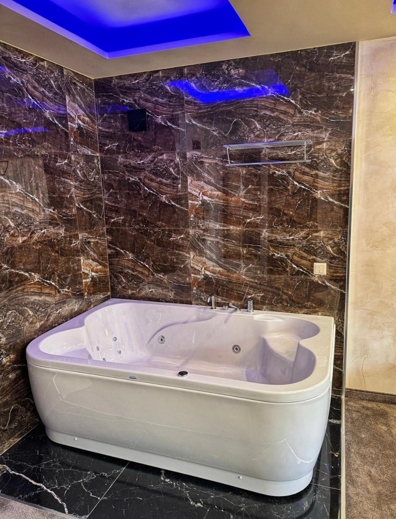 Hotel Diamant Doszpat Kültér fotó