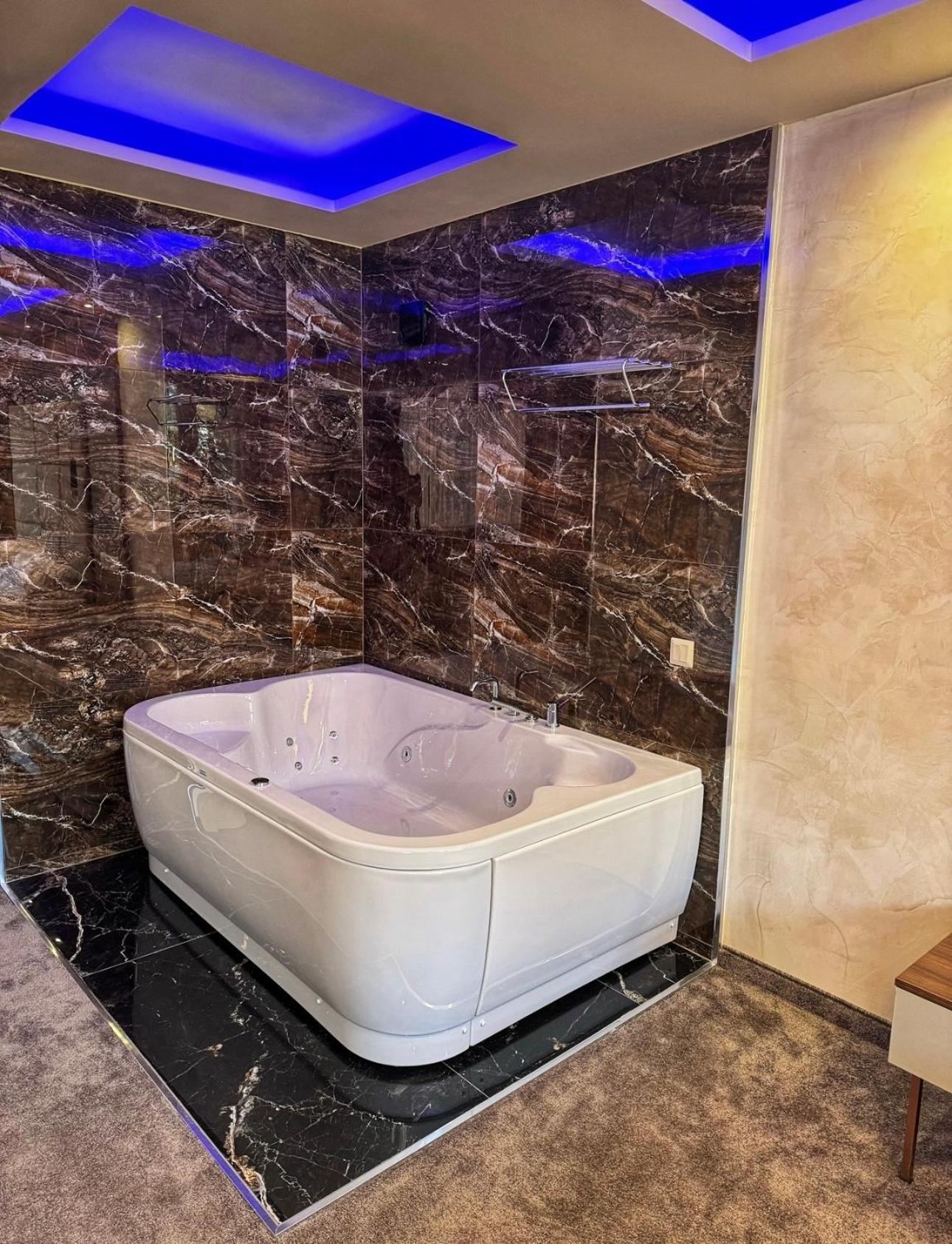 Hotel Diamant Doszpat Kültér fotó